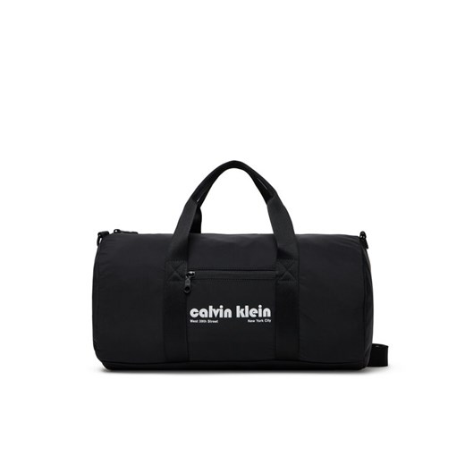Calvin Klein Jeans Torba Ckj Graphic Ck Crossbody Duffle LV04G3163G Czarny ze sklepu MODIVO w kategorii Torby sportowe - zdjęcie 183945131