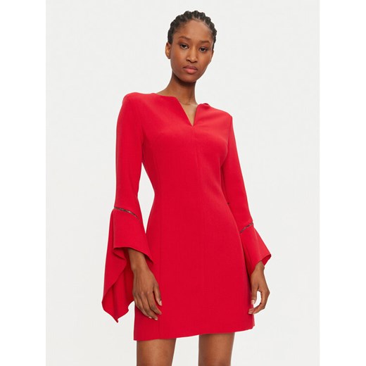 Rinascimento Sukienka koktajlowa 1000770045934 Czerwony Regular Fit ze sklepu MODIVO w kategorii Sukienki - zdjęcie 183945470