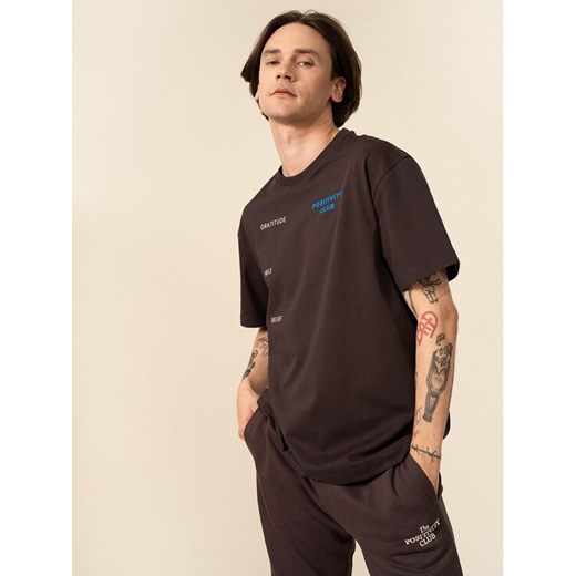 Outhorn T-Shirt OTHSS23TTSHM450 Brązowy Relaxed Fit ze sklepu MODIVO w kategorii T-shirty męskie - zdjęcie 183945920