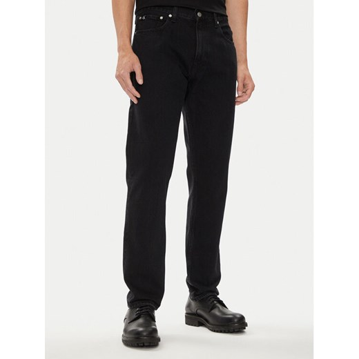 Calvin Klein Jeans Jeansy Authentic J30J325721 Czarny Straight Fit ze sklepu MODIVO w kategorii Jeansy męskie - zdjęcie 183946361