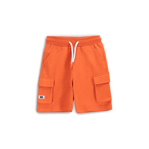 Coccodrillo Szorty sportowe WC5120501HBK Pomarańczowy Regular Fit ze sklepu MODIVO w kategorii Spodenki chłopięce - zdjęcie 183946580