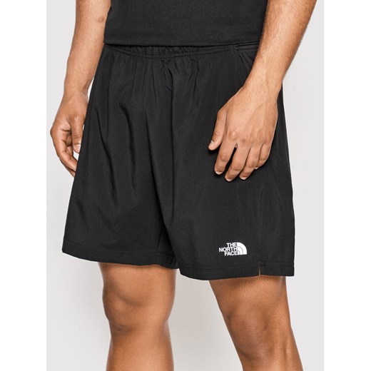 The North Face Szorty sportowe NF0A3O1B Czarny Regular Fit ze sklepu MODIVO w kategorii Spodenki męskie - zdjęcie 183947171