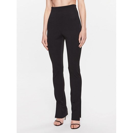 Pinko Spodnie materiałowe 100542 A0HM Czarny Regular Fit ze sklepu MODIVO w kategorii Spodnie damskie - zdjęcie 183947743