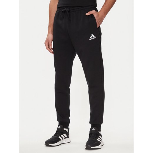 adidas Spodnie dresowe Essentials Fleece Regular Tapered Joggers HL2236 Czarny M MODIVO