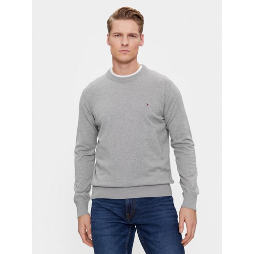 Tommy Hilfiger Sweter MW0MW30955 Szary Regular Fit ze sklepu MODIVO w kategorii Swetry męskie - zdjęcie 183948933