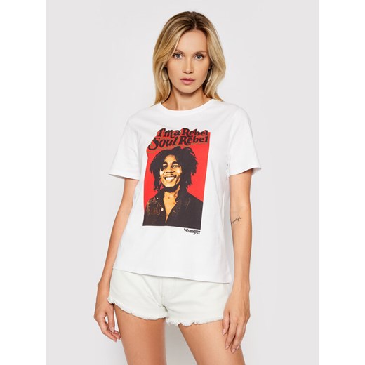 Wrangler T-Shirt BOB MARLEY Soul Rebel W711EE989 112141519 Biały Regular Fit ze sklepu MODIVO w kategorii Bluzki damskie - zdjęcie 183949054