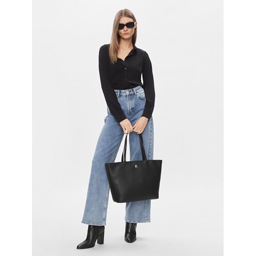 Torebka Tommy Hilfiger Th Essential Sc Tote AW0AW15720 Czarny ze sklepu eobuwie.pl w kategorii Torby Shopper bag - zdjęcie 183969933