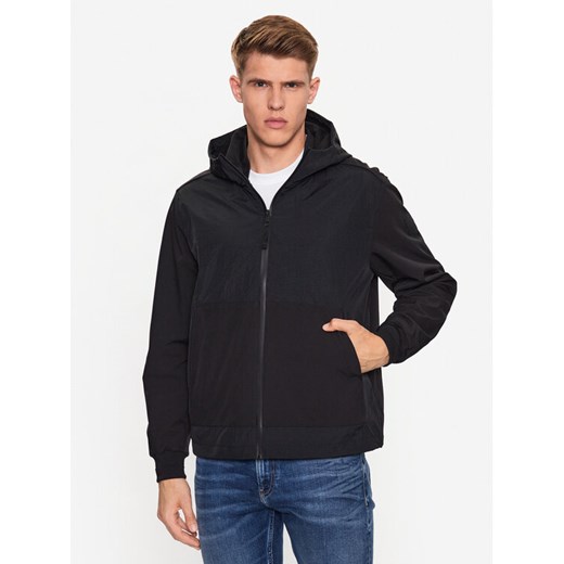 Calvin Klein Kurtka przejściowa K10K111465 Czarny Regular Fit ze sklepu MODIVO w kategorii Kurtki męskie - zdjęcie 183986103