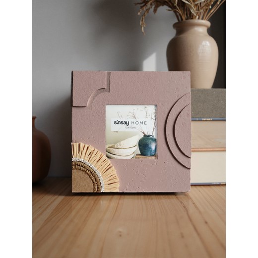 Sinsay - Kwadratowa ramka na zdjęcia - beżowy Sinsay One Size Sinsay