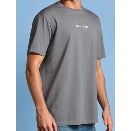 Sinsay - Bawełniana koszulka z nadrukiem gamingowym na plecach - szary ze sklepu Sinsay w kategorii T-shirty męskie - zdjęcie 183992673