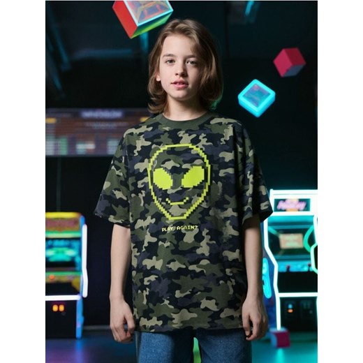 Sinsay - Koszulka moro z nadrukiem - wielobarwny ze sklepu Sinsay w kategorii T-shirty chłopięce - zdjęcie 183998112