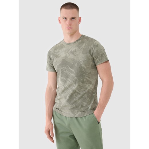 Męski t-shirt z nadrukiem 4F 4FWSS25TTSHM1960 - oliwkowy ze sklepu Sportstylestory.com w kategorii T-shirty męskie - zdjęcie 184004883