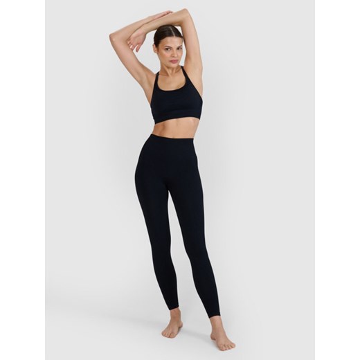 Damskie legginsy do jogi bezszwowe 4F 4FWSS25TFTIF347 - czarne ze sklepu Sportstylestory.com w kategorii Spodnie damskie - zdjęcie 184005182