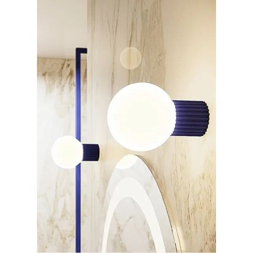 Lampa ścienna Lumes