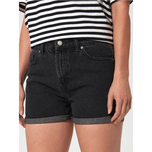 Sinsay - Szorty jeansowe mom high waist - czarny ze sklepu Sinsay w kategorii Szorty - zdjęcie 184021872