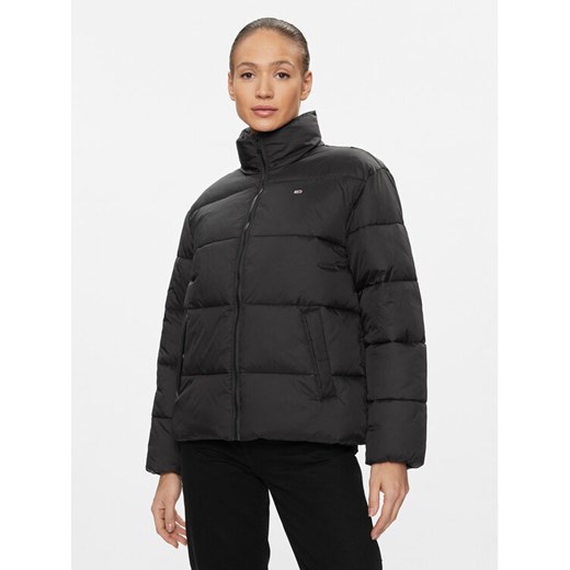 Tommy Jeans Kurtka zimowa DW0DW15963 Czarny Regular Fit ze sklepu MODIVO w kategorii Kurtki damskie - zdjęcie 184030781