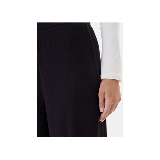 Guess Spodnie materiałowe O5GB00 KCQ72 Czarny Relaxed Fit Guess XL MODIVO