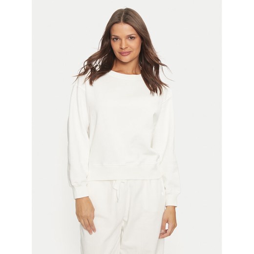 Deha Bluza A00551 Écru Regular Fit ze sklepu MODIVO w kategorii Bluzy damskie - zdjęcie 184034054