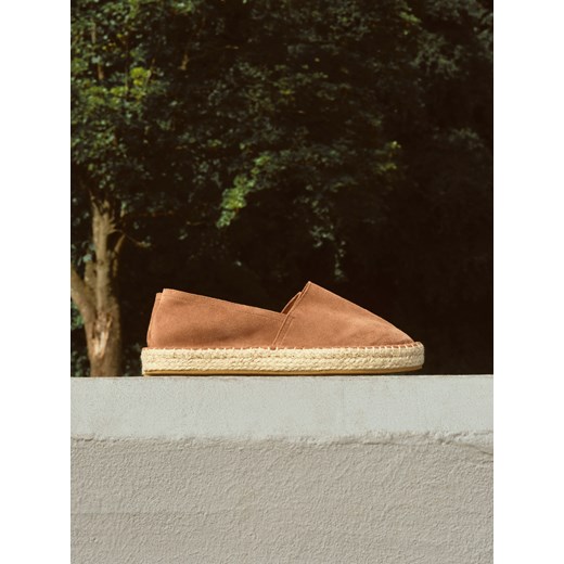 Reserved - Zamszowe espadryle - pastelowy róż ze sklepu Reserved w kategorii Espadryle damskie - zdjęcie 184034901