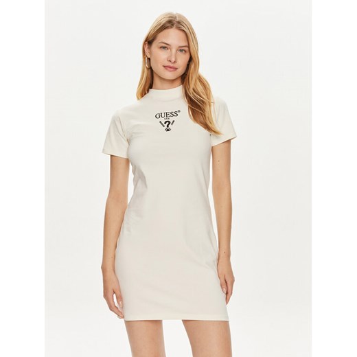 Guess Sukienka codzienna V4YK02 KCDH1 Biały Regular Fit - id: 0000303933302 - marki Guess - 184035834 Guess Sukienka codzienna V4YK02 KCDH1 Biały Regular Fit ze sklepu MODIVO w kategorii Sukienki - zdjęcie 184035834