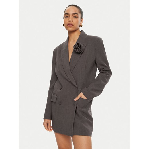 BARDOT Sukienka koktajlowa 59055DB1 Szary Regular Fit ze sklepu MODIVO w kategorii Sukienki - zdjęcie 184038462