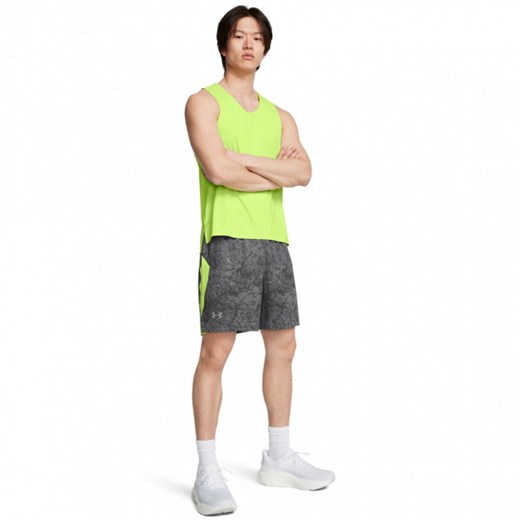 Męskie spodenki do biegania Under Armour Launch Pro 7'' Printed Short - szare ze sklepu Sportstylestory.com w kategorii Spodenki męskie - zdjęcie 184040590