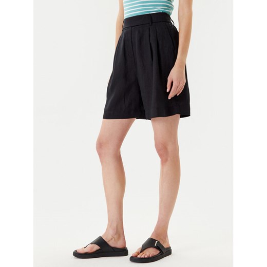 United Colors Of Benetton Bermudy 4AGHD901V Czarny Relaxed Fit ze sklepu MODIVO w kategorii Szorty - zdjęcie 184045623