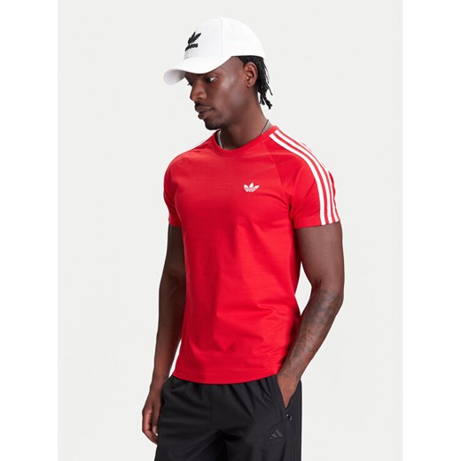 adidas T-Shirt adicolor Trefoil JX1545 Czerwony Slim Fit ze sklepu MODIVO w kategorii T-shirty męskie - zdjęcie 184045692