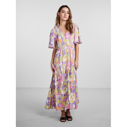 YAS Sukienka codzienna 26029365 Fioletowy Regular Fit ze sklepu MODIVO w kategorii Sukienki - zdjęcie 184045814