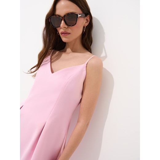 Sukienka Mohito na ramiączkach mini casualowa z dekoltem w serek 