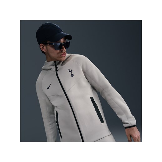 Męska dzianinowa bluza piłkarska z kapturem i zamkiem na całej długości Nike Tottenham Hotspur Tech Windrunner - Szary ze sklepu Nike poland w kategorii Bluzy męskie - zdjęcie 184055682