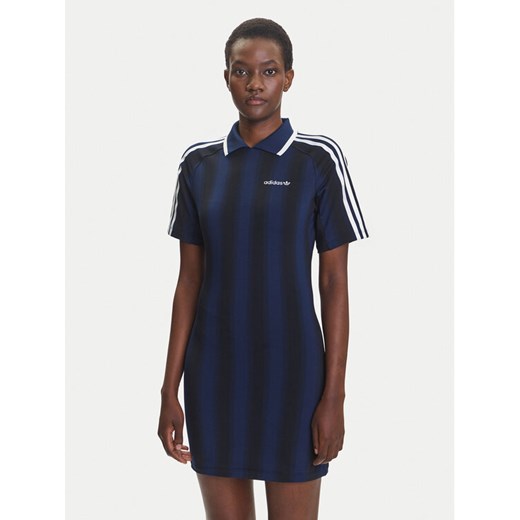 adidas Sukienka codzienna Football Inspired Graphic JW5143 Granatowy Regular Fit ze sklepu MODIVO w kategorii Sukienki - zdjęcie 184058151