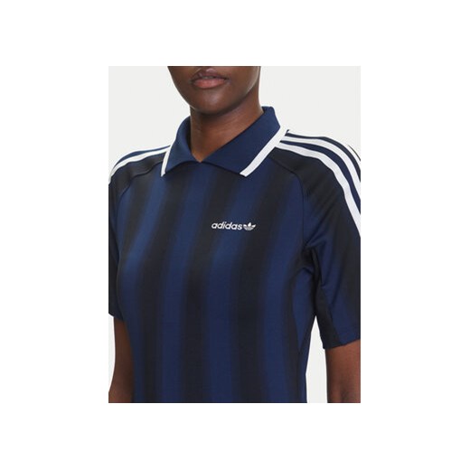 Sukienka Adidas mini z krótkim rękawem w sportowym stylu