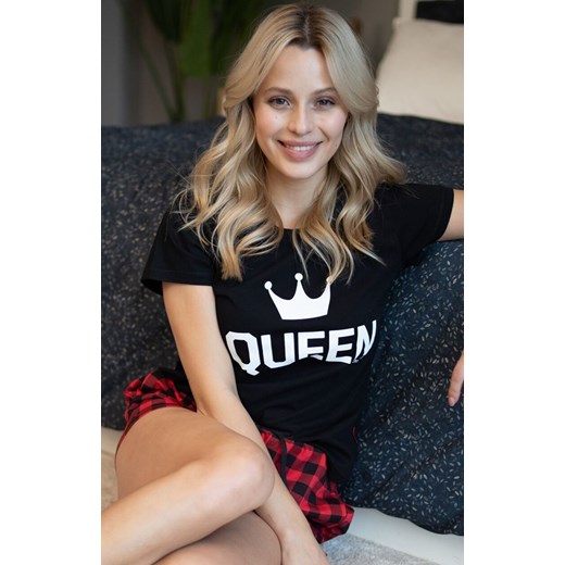 Dwuczęściowa piżama QUEEN PM.9943.RED, Kolor czerwono-czarny, Rozmiar M, Doctor Nap ze sklepu Primodo w kategorii Piżamy damskie - zdjęcie 184064014