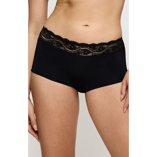 Triumph Lovely Micro shorty czarne majtki szorty damskie 10186128, Kolor czarny, Rozmiar L, Triumph ze sklepu Primodo w kategorii Majtki damskie - zdjęcie 184093523