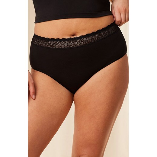 Triumph figi damskie z wysokim stanem czarne Feel of Modal 10214399, Kolor czarny, Rozmiar L, Triumph ze sklepu Primodo w kategorii Majtki damskie - zdjęcie 184093903