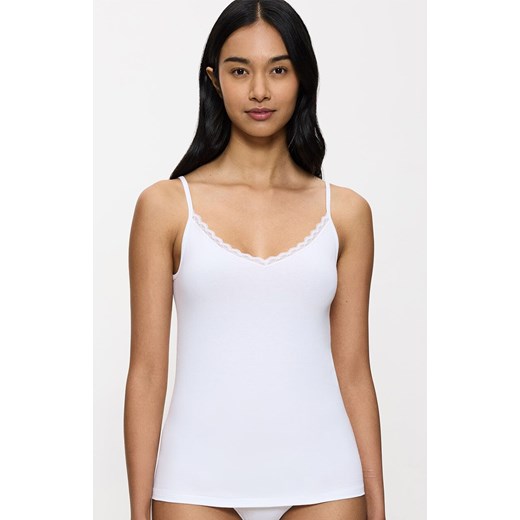 Triumph podkoszulek damski Feel Of Cotton 10224994-0003, Kolor biały, Rozmiar 36, Triumph ze sklepu Primodo w kategorii Podkoszulki i halki - zdjęcie 184094871
