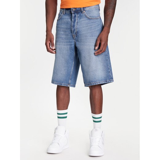United Colors Of Benetton Szorty jeansowe 4AW7U9018 Niebieski Relaxed Fit ze sklepu MODIVO w kategorii Spodenki męskie - zdjęcie 184098230