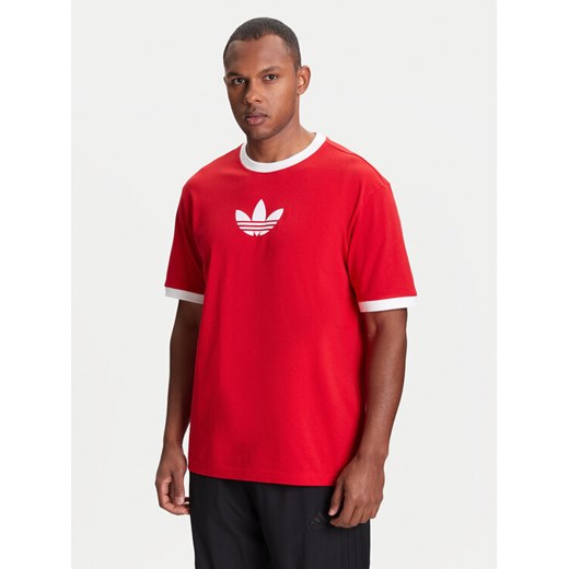 adidas T-Shirt adicolor 2000s Cali JX1514 Czerwony Loose Fit ze sklepu MODIVO w kategorii T-shirty męskie - zdjęcie 184098351