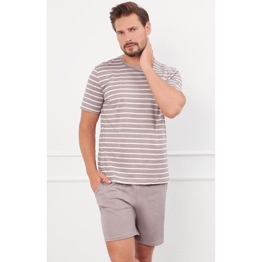 Piżama męska na krótki rękaw i krótkie spodnie cappuccino Bert, Kolor cappuccino, Rozmiar M, Italian Fashion ze sklepu Intymna w kategorii Piżamy męskie - zdjęcie 184127743