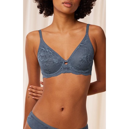 Triumph biustonosz miękki soft Amourette Charm 10214458-00XX, Kolor brudny niebieski, Rozmiar 75B, Triumph ze sklepu Intymna w kategorii Biustonosze - zdjęcie 184151600
