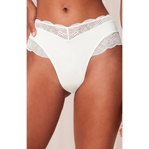 Triumph hipstery ecru Lift Smart Bandeau EX 10215945, Kolor ecru, Rozmiar M, Triumph ze sklepu Intymna w kategorii Majtki damskie - zdjęcie 184151812