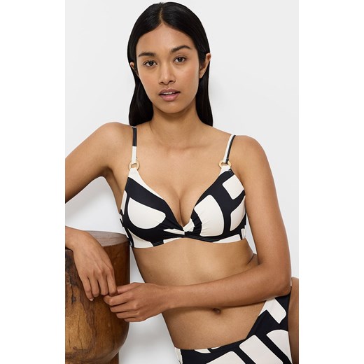 Triumph biustonosz bikini top z wkładkami Summer Allure 10222239-M016, Kolor czarno-biały, Rozmiar 38D, Triumph ze sklepu Intymna w kategorii Stroje kąpielowe - zdjęcie 184152702