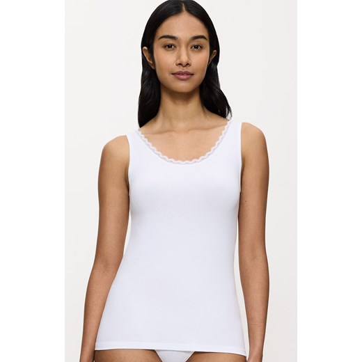 Triumph podkoszulek damski Feel Of Cotton 10224975-0003, Kolor biały, Rozmiar 38, Triumph ze sklepu Intymna w kategorii Podkoszulki i halki - zdjęcie 184152870
