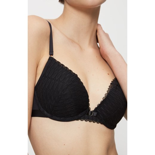 Triumph Aura Spotlight biustonosz push-up WHU 10207982, Kolor czarny, Rozmiar 70B, Triumph ze sklepu Intymna w kategorii Biustonosze - zdjęcie 184152910