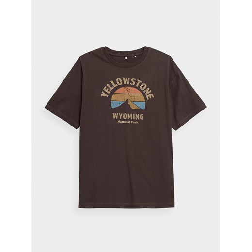 Outhorn T-Shirt OTHAW23TTSHM0940 Brązowy Regular Fit ze sklepu MODIVO w kategorii T-shirty męskie - zdjęcie 184158551
