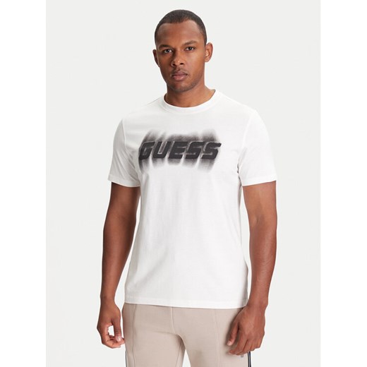 Guess T-Shirt Z5YI12 I3Z14 Biały Regular Fit ze sklepu MODIVO w kategorii T-shirty męskie - zdjęcie 184158640