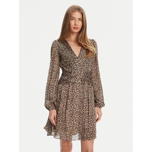 Guess Sukienka koktajlowa W5YK20 WDW82 Beżowy Regular Fit ze sklepu MODIVO w kategorii Sukienki - zdjęcie 184158714
