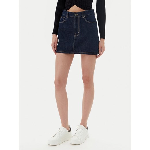 Guess Spódnica jeansowa W5YD0Q D5M4C Granatowy Regular Fit ze sklepu MODIVO w kategorii Spódnice - zdjęcie 184158720