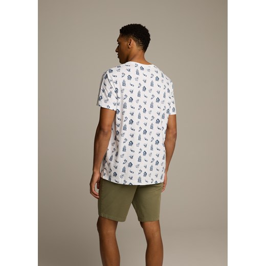 Biały t-shirt męski Diverse w stylu młodzieżowym
